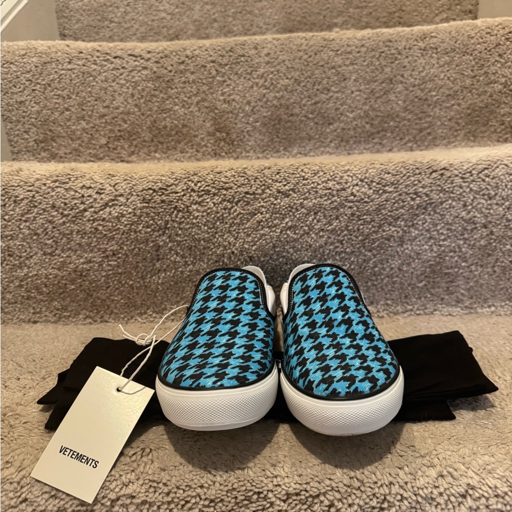 Vetements Babouche Sneakers - Picture 2 of 10
